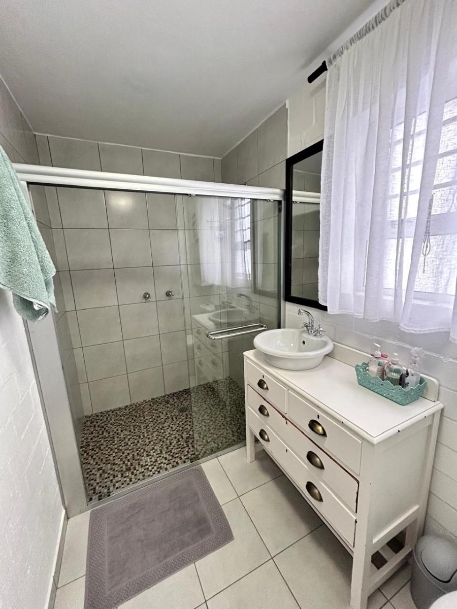 3 Bedroom Property for Sale in Golden Mile Western Cape